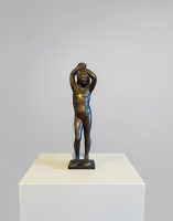 Vedres, Márk: Stehender Akt